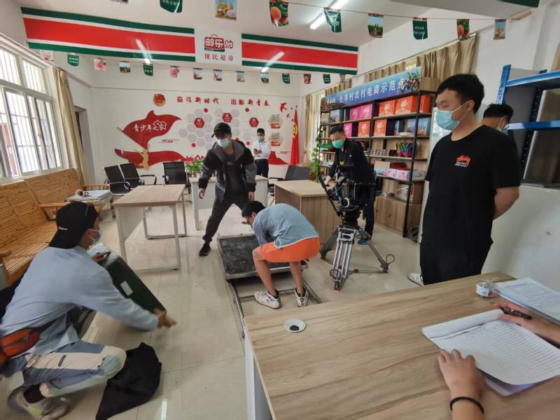察哈尔右翼前旗广告片拍摄公司：极简主义践行者，少即是多的视觉哲学